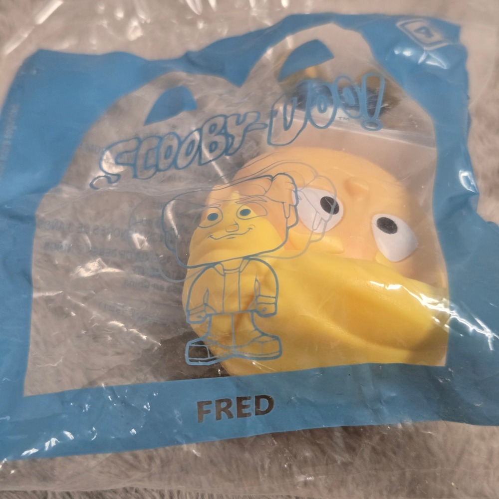 McDonalds Happy Meal Toy 2021 Scooby-Doo Fred Jones Figure Sealed New